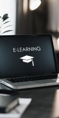 SNS運用学習コンテンツを全て付与